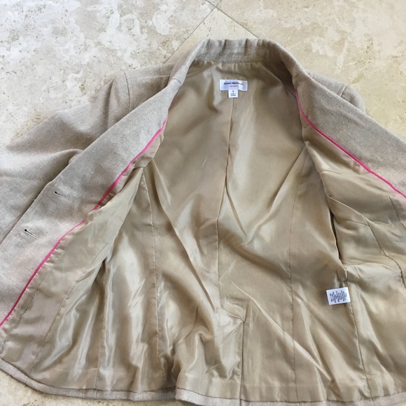 Isaac Mizrahi for Target Beige blazer size S - Picture 6 of 8